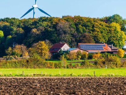 The Agri-Voltaics Revolution in India: How Solar Farming is Doubling Income with Solar Panels and Crops