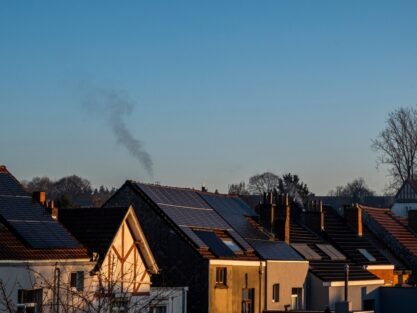 Solar for Housing Societies in Vadodara: A Complete Guide to Solar Installation for Shared Savings & Reduced Maintenance